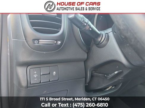 Used 2018 Kia Soul + FWD image 29