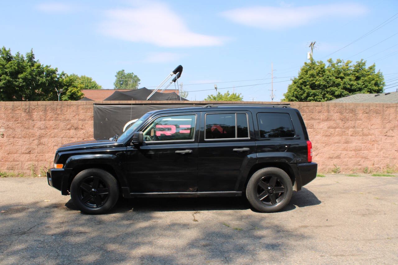 Used 2007 Jeep Patriot Sport FWD image 2