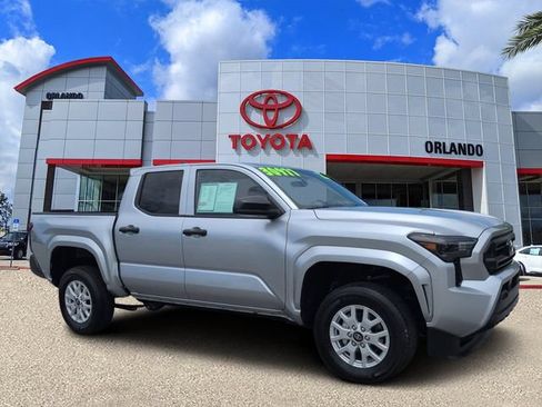 Used 2025 Toyota Tacoma SR RWD image 1