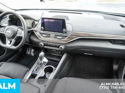 Used 2024 Nissan Altima 2.5 SV image 26