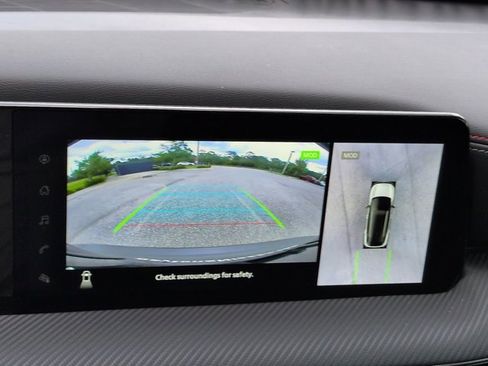 Used 2025 Nissan Kicks SR FWD image 21