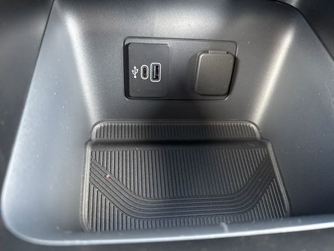 New 2026 Ford Explorer ST-Line image 32