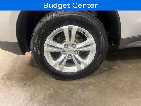 Used 2016 Chevrolet Equinox LS FWD image 9