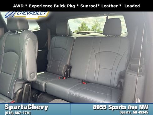 Used 2023 Buick Enclave Premium image 16