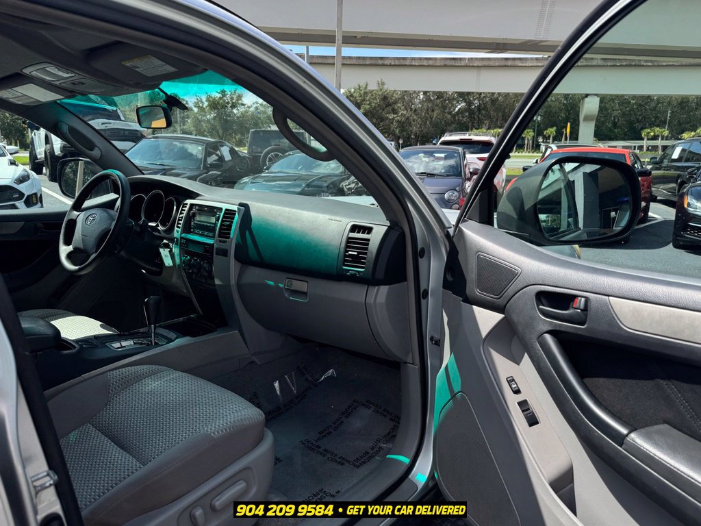 Used 2006 Toyota 4Runner SR5 RWD image 32