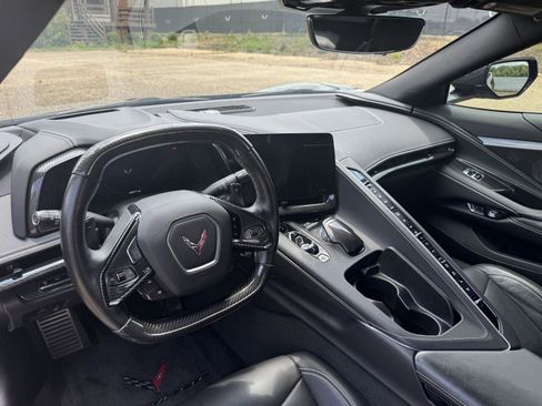 Used 2021 Chevrolet Corvette Stingray Preferred Conv w/ Z51 Performance Package RWD image 9
