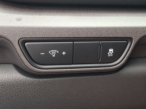 New 2026 Kia Carnival EX FWD image 12