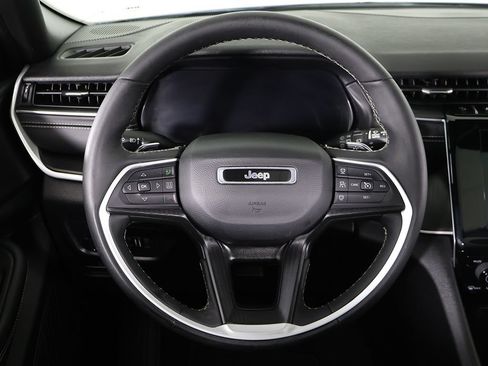 Used 2023 Jeep Grand Cherokee L Laredo AWD/4WD image 42