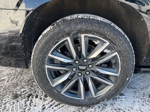 Used 2021 Cadillac Escalade ESV Sport Platinum image 6