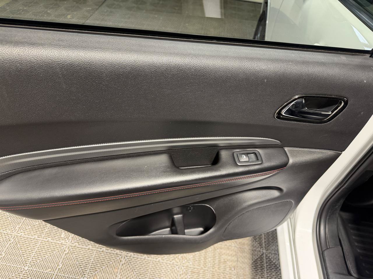 Used 2018 Dodge Durango GT AWD/4WD image 21