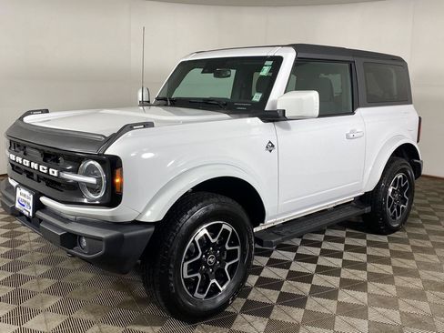 Used 2023 Ford Bronco Outer Banks AWD/4WD image 24