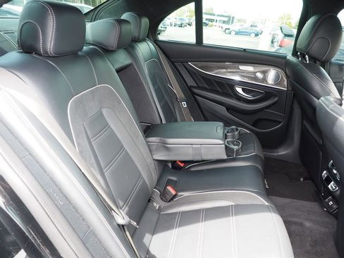 Used 2019 Mercedes-Benz E 63 AMG S image 20