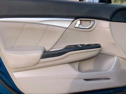 Used 2013 Honda Civic EX-L image 21