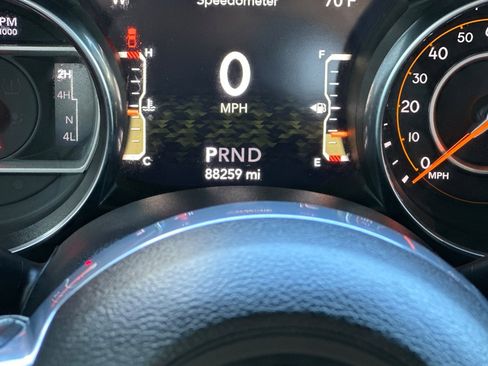 Used 2020 Jeep Gladiator Overland image 27