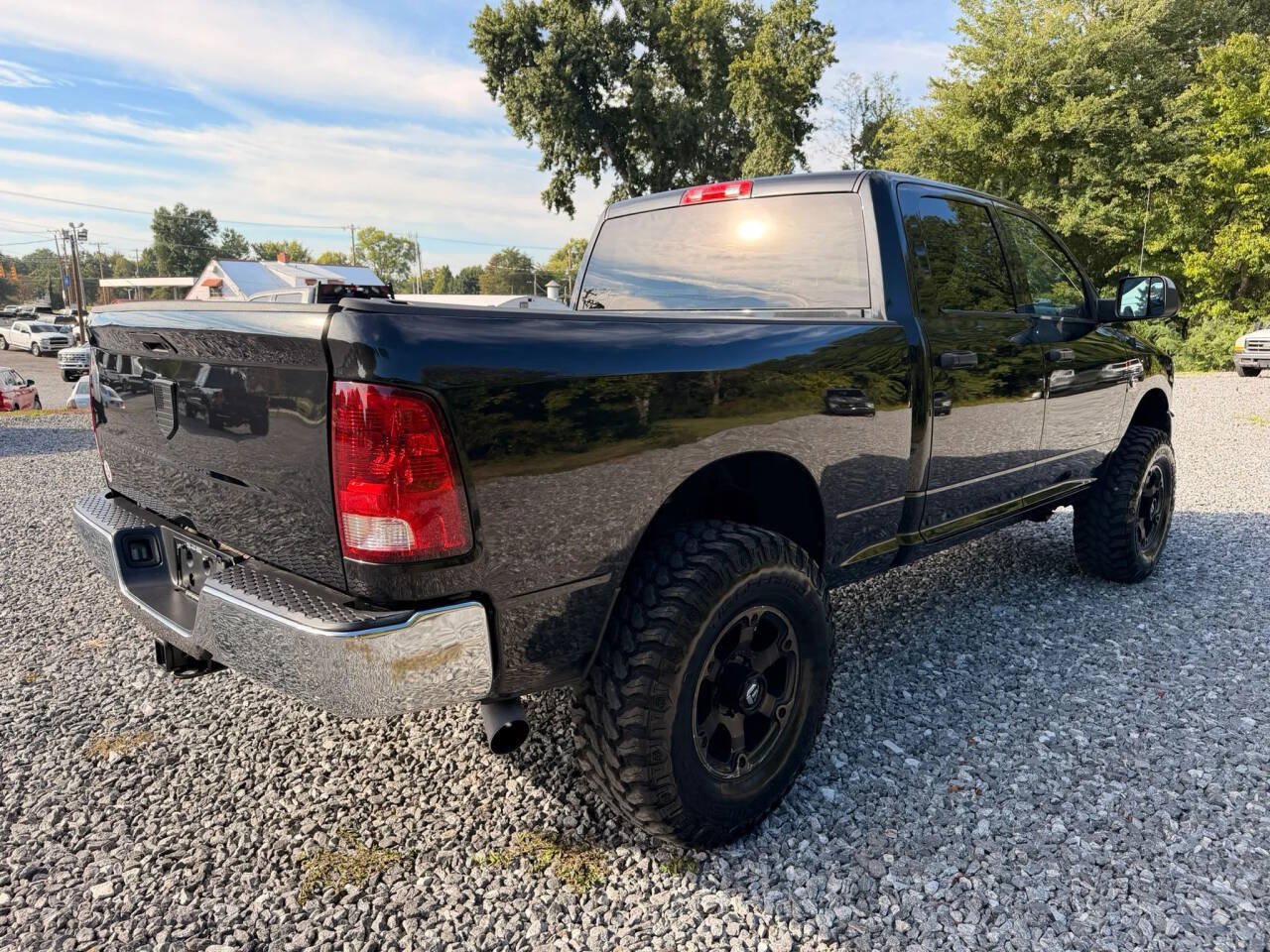 Used 2018 RAM 3500 Tradesman w/ Chrome Appearance Group AWD/4WD image 7