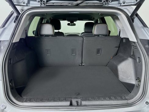 Used 2023 GMC Terrain AT4 image 39