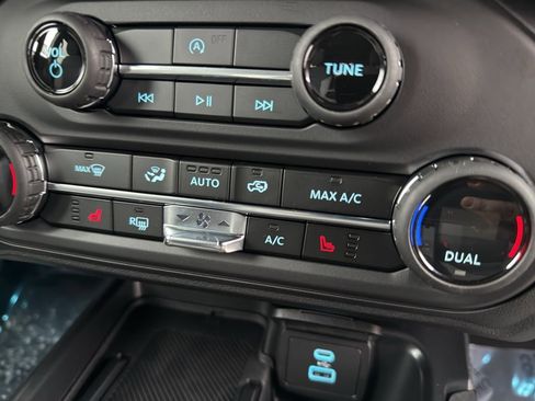 New 2025 Ford Bronco Big Bend image 46