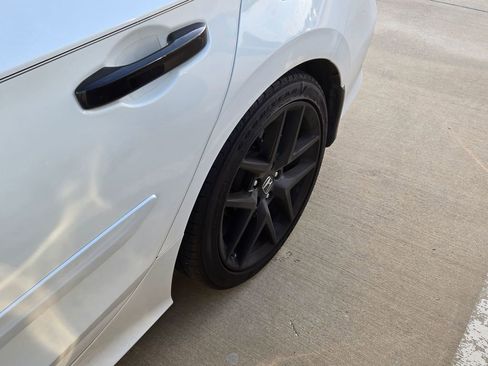 Used 2022 Honda Civic Sport image 8