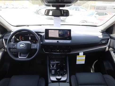 New 2026 Nissan Rogue Platinum w/ Platinum Premium Package image 7