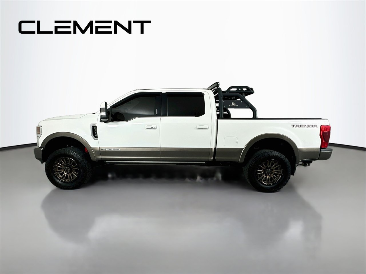Used 2022 Ford F250 King Ranch w/ Tremor Off-Road Package AWD/4WD image 6