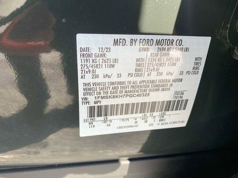 Used 2023 Ford Explorer ST-Line w/ Class IV Trailer Tow Package image 34