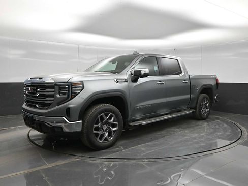 New 2026 GMC Sierra 1500 SLT w/ SLT Premium Plus Package AWD/4WD image 4