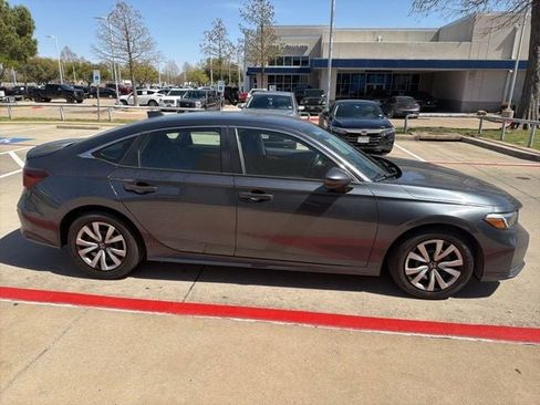 Used 2025 Honda Civic LX image 4