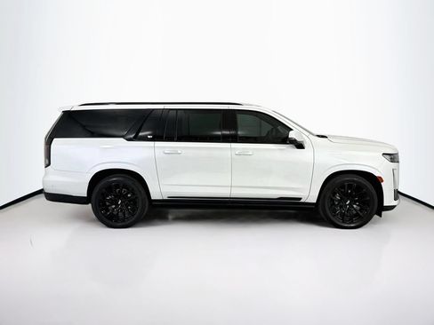 Used 2021 Cadillac Escalade ESV Sport w/ Driver Assist Tech Package AWD/4WD image 8
