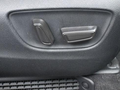 Certified 2024 Toyota Sienna XLE image 34