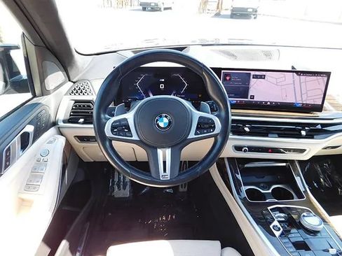 Used 2024 BMW X7 M60i w/ Executive Package AWD/4WD image 17