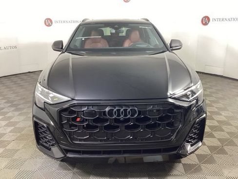 New 2026 Audi SQ8 Prestige image 2