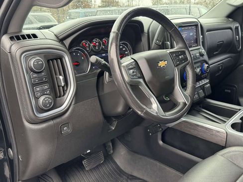Used 2020 Chevrolet Silverado 2500 LTZ image 3