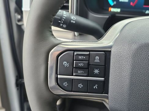 Used 2025 Ford F450 Platinum w/ Platinum Plus Package image 26