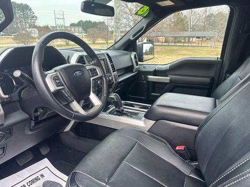 Used 2018 Ford F150 Lariat image 12