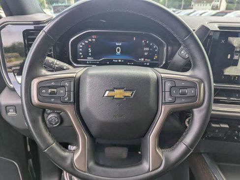 Used 2024 Chevrolet Silverado 2500 High Country w/ Technology Package AWD/4WD image 20