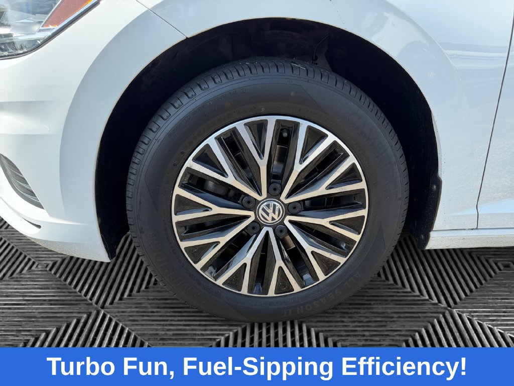 Used 2020 Volkswagen Jetta SE FWD image 12