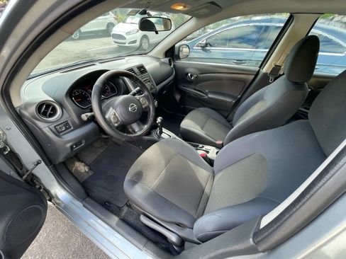 Used 2012 Nissan Versa SL image 21
