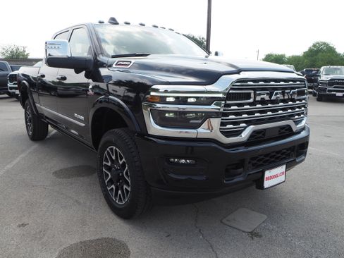 New 2025 RAM 2500 Limited image 4