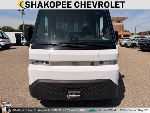 Used 2024 Chevrolet Brightdrop 600 w/ Battery Pack, Max Range AWD/4WD image 14