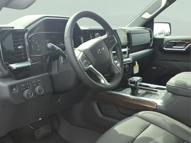 New 2026 Chevrolet Silverado 1500 RST w/ RST All Star Premium Package AWD/4WD image 8