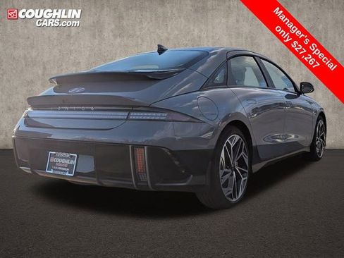Used 2024 Hyundai Ioniq 6 SEL AWD/4WD image 8