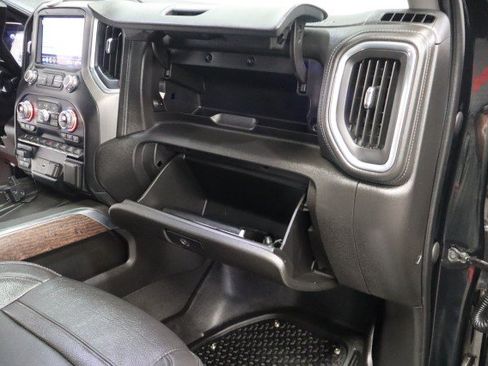 Used 2022 GMC Sierra 3500 Denali w/ Denali Black Diamond Edition AWD/4WD image 61