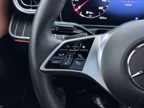 Used 2023 Mercedes-Benz C 300 4MATIC Sedan image 25