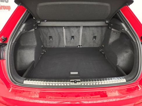 Used 2023 Audi Q3 2.0T Premium Plus w/ Premium Plus Package image 37