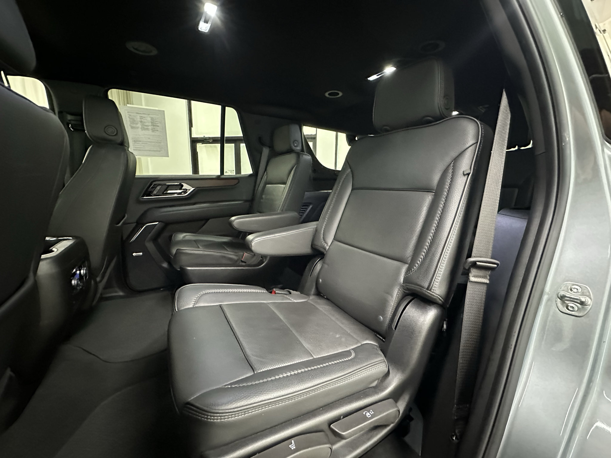 Certified 2025 GMC Yukon Denali AWD/4WD image 23