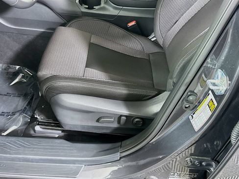 Used 2025 Subaru Outback Premium w/ Popular Package #1 AWD/4WD image 26