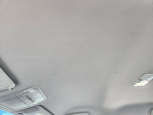 Used 2016 Toyota Camry SE image 24