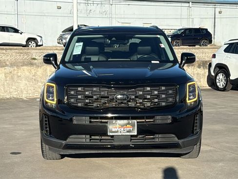 Used 2021 Kia Telluride EX w/ EX Premium Package image 2