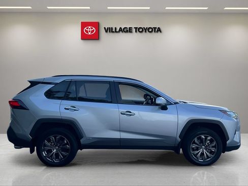 Certified 2024 Toyota RAV4 Limited AWD/4WD image 6
