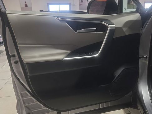 Used 2023 Toyota RAV4 XLE w/ Convenience Package image 17